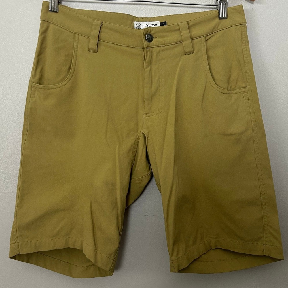 Flylow Shorts Mens Small Tan Nylon Spandex Stretch Hiking Trail Performance